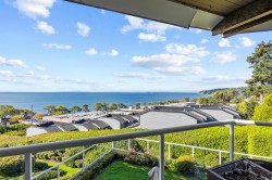 504-15015 Victoria Avenue  White Rock, BC V4B 1G2