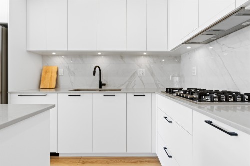 404-8551 201 Street, Langley, BC 