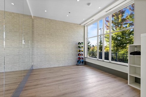 404-8551 201 Street, Langley, BC 