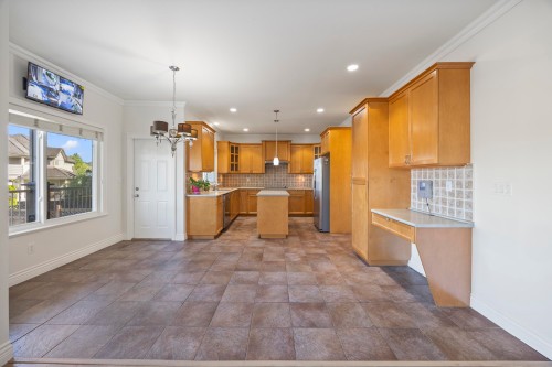 7376 148 Street, Surrey, BC 