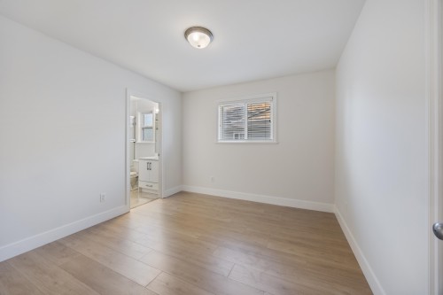 7376 148 Street, Surrey, BC 