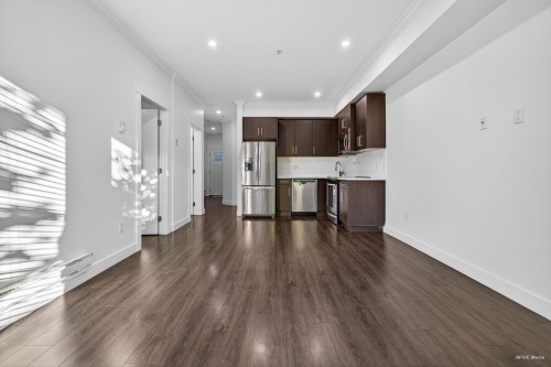 17-7247 140 Street, Surrey, BC 