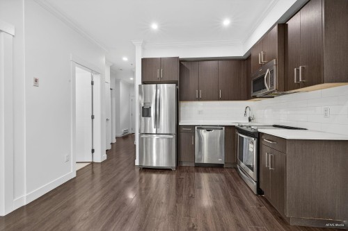 17-7247 140 Street, Surrey, BC 