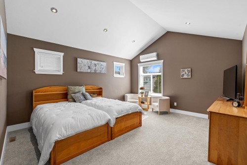 7077 197B Street, Langley, BC 