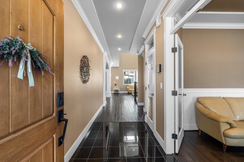 7077 197B Street, Langley, BC 