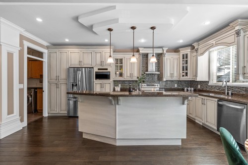 7077 197B Street, Langley, BC 