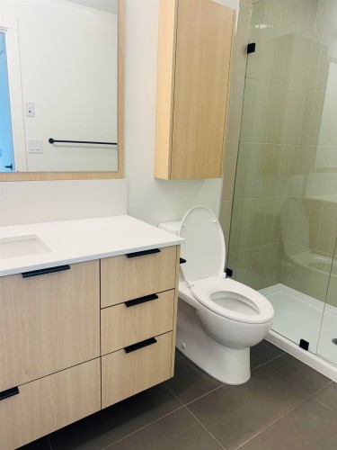 309-10488 138A Street, Surrey, BC 