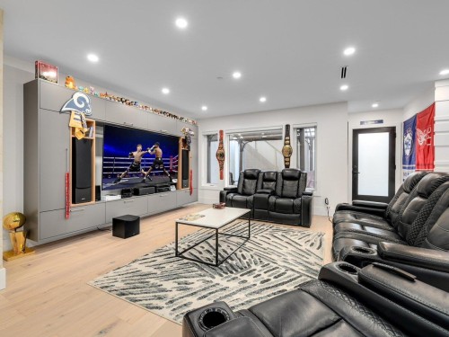 1126 Stevens Street, White Rock, BC 