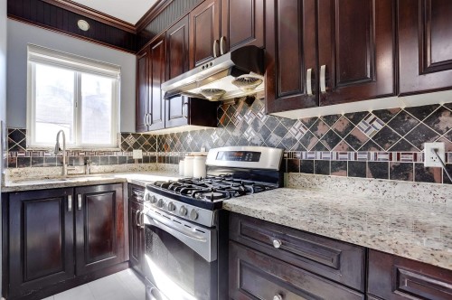 10289 139A Street, Surrey, BC 