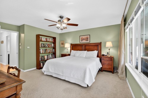 27012 25 Avenue, Langley, BC 