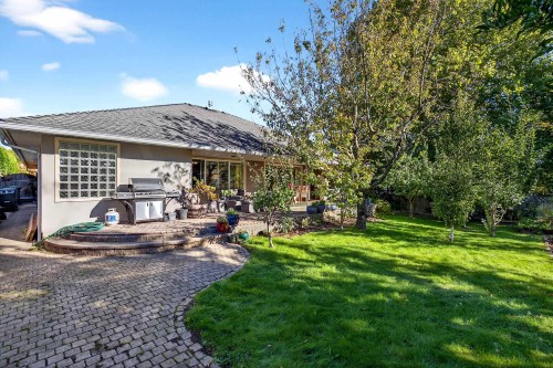 27012 25 Avenue, Langley, BC 