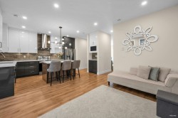 12839 59 Avenue  Surrey, BC V3X 1T3