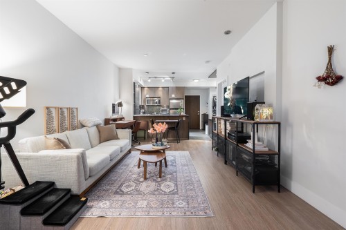 A318-20211 66 Avenue, Langley, BC 