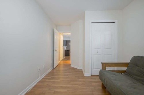 109-10308 155A Street, Surrey, BC 