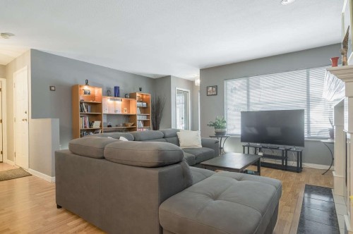 109-10308 155A Street, Surrey, BC 