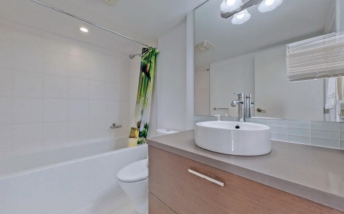 2104-10777 University Drive, Surrey, BC 