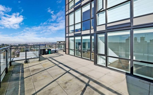 2104-10777 University Drive, Surrey, BC 