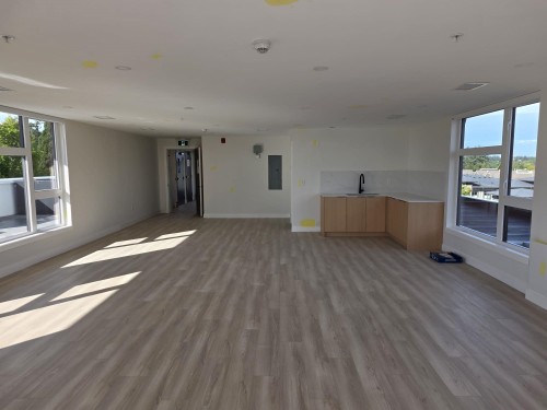 306-15353 17 Avenue, White Rock, BC 