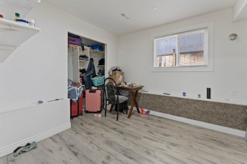 7195 115 Street, Delta, BC 