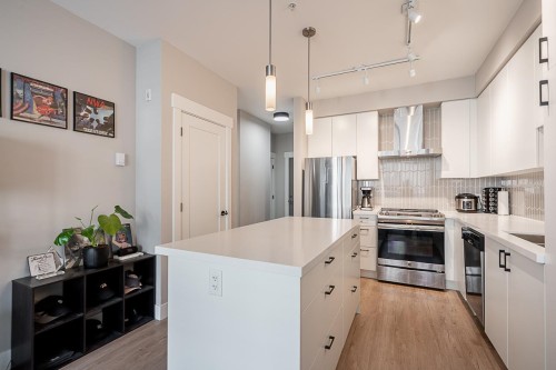 B304-20838 78B Avenue, Langley, BC 