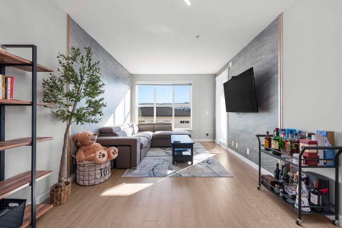 B303-8150 207 Street, Langley, BC 