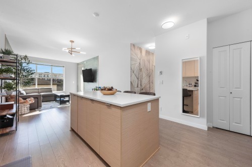 B303-8150 207 Street, Langley, BC 