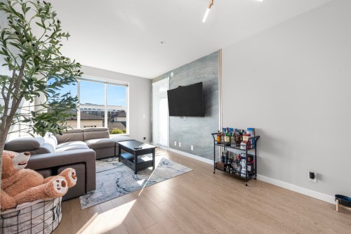 B303-8150 207 Street, Langley, BC 