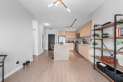 B303-8150 207 Street, Langley, BC 