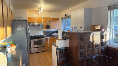 9401 Dawson Crescent, Delta, BC 