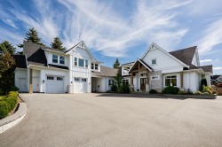 1-23256 34a Avenue  Langley, BC V2Z 2H6