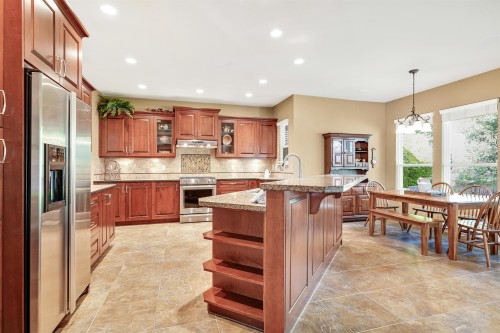 2052 128A Street, Surrey, BC 