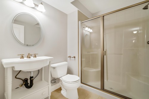 2052 128A Street, Surrey, BC 