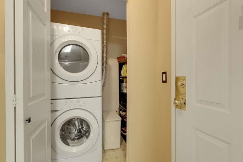 306-8976 208 Street, Langley, BC 