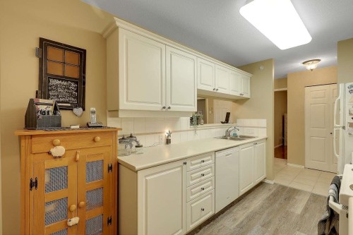 306-8976 208 Street, Langley, BC 