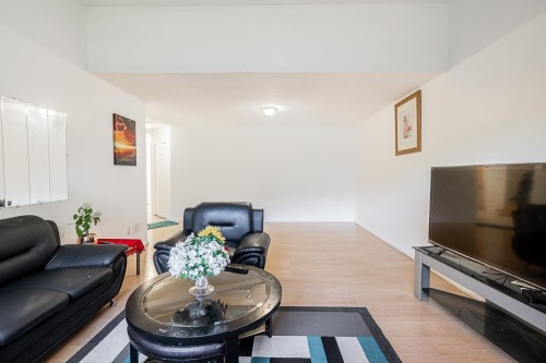 10-8257 121 A Street, Surrey, BC 