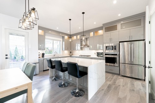 16755 16A Avenue, Surrey, BC 