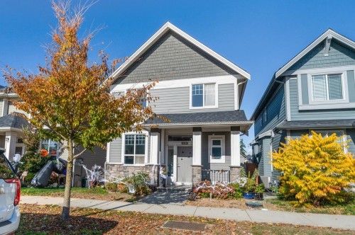 16509 25 Avenue, Surrey, BC 