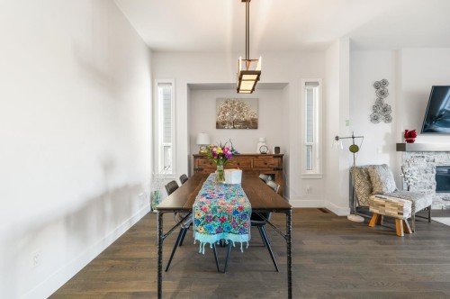 16509 25 Avenue, Surrey, BC 