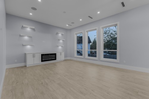 18764 62A Avenue, Surrey, BC 