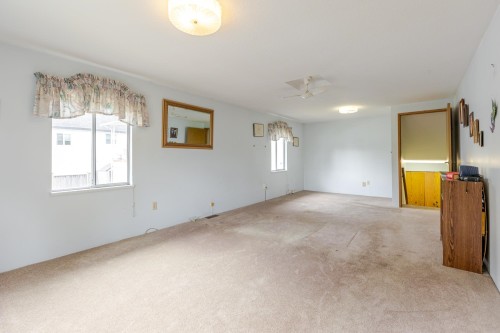 9820 156 Street, Surrey, BC 