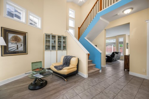 6085 165A Street, Surrey, BC 