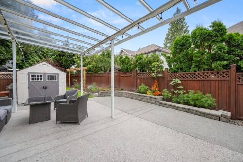 6085 165A Street, Surrey, BC 