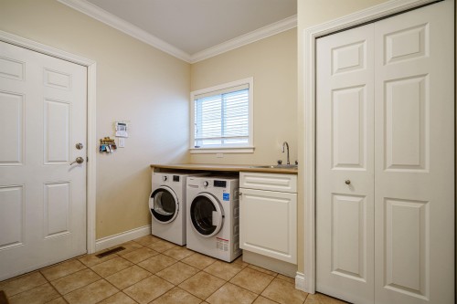 9346 216 Street, Langley, BC 