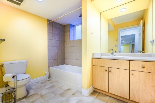 9346 216 Street, Langley, BC 