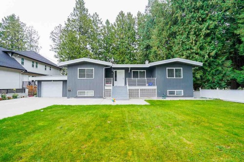 2212 Grant Street  Abbotsford, BC V2T 2M7