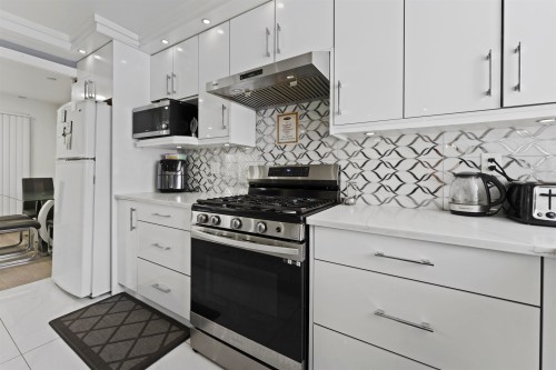 7675 125 Street, Surrey, BC 