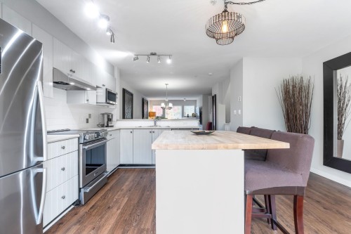 61-20760 Duncan Way, Langley, BC 