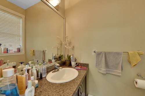 7-8676 158 Street, Surrey, BC 