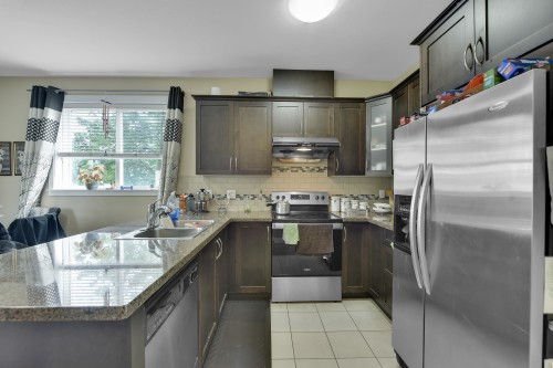 7-8676 158 Street, Surrey, BC 