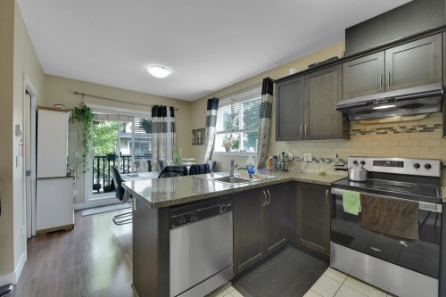 7-8676 158 Street, Surrey, BC 